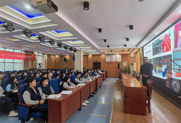 图为志愿服务宣讲现场.jpg 图为志愿服务宣讲现场.jpg